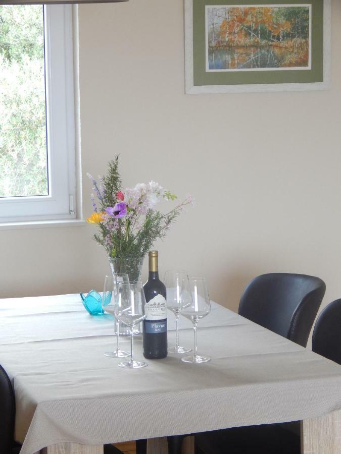 Apartment Karlo Makarska
