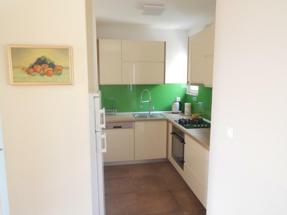 Apartment Karlo